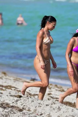 Chantel Jeffries OnlyFans Leaked Free Thumbnail Picture - #wf2O7R44jj