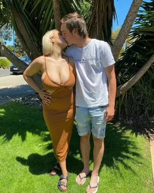 Chantelle A OnlyFans Leaked Free Thumbnail Picture - #2wtvmJcAE5
