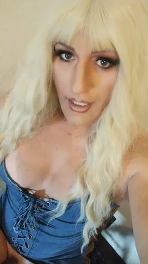 Chantelle Edwards OnlyFans Leaked Free Thumbnail Picture - #73D0PG1ZDX