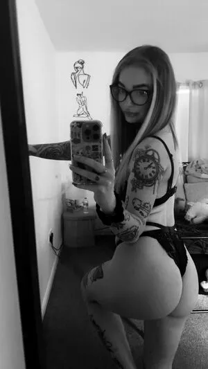 Chantelle Morley OnlyFans Leaked Free Thumbnail Picture - #2fFaGE3l1P