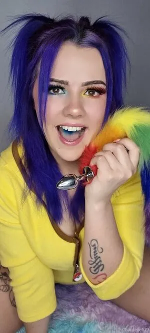Chantelleh2233 OnlyFans Leaked Free Thumbnail Picture - #4AusHrIhVM