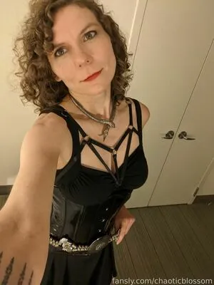 Chaoticblossom OnlyFans Leaked Free Thumbnail Picture - #zUpaSYsww5