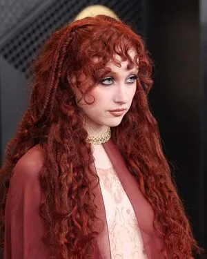 Chappell Roan OnlyFans Leaked Free Thumbnail Picture - #SnWgQ9UkAU