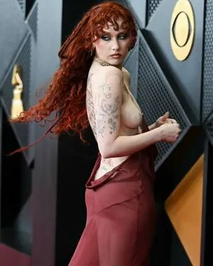 Chappell Roan OnlyFans Leaked Free Thumbnail Picture - #bXVwuD5PEv