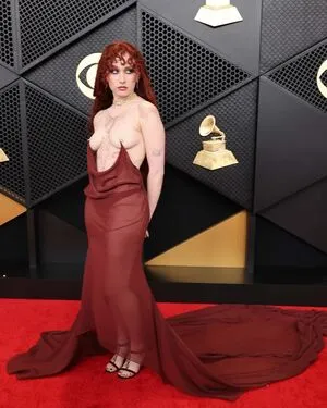 Chappell Roan OnlyFans Leaked Free Thumbnail Picture - #h5KbJrcPY4