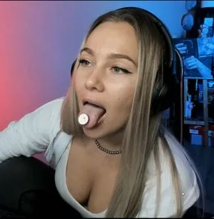 Charevna OnlyFans Leaked Free Thumbnail Picture - #SWvsu3iAXT