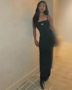 Charithra Chandran OnlyFans Leaked Free Thumbnail Picture - #5lHpTE3Rm8