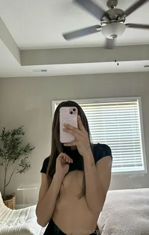 Charitycrawford OnlyFans Leaked Free Thumbnail Picture - #E7ROvPWgAV