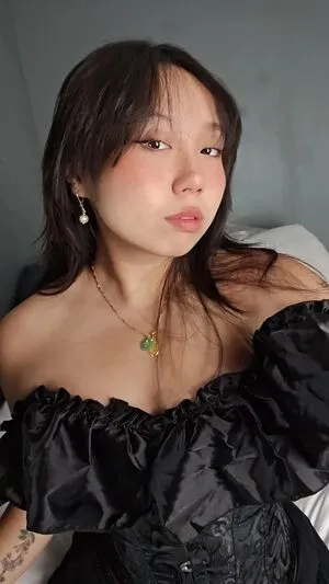 Charitzu OnlyFans Leaked Free Thumbnail Picture - #xxhCWP6SKm