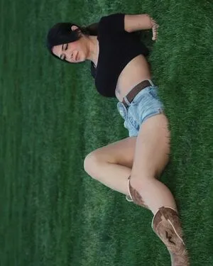 Charleegirl63 OnlyFans Leaked Free Thumbnail Picture - #6OUuPVXx3B