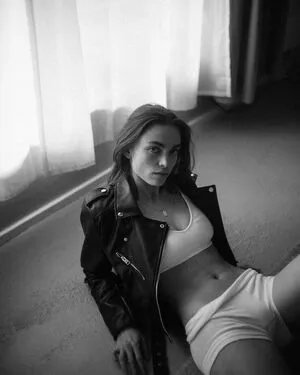 Charleen Weiss OnlyFans Leaked Free Thumbnail Picture - #bx5OiRwgxF