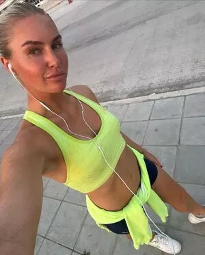 Charley Hull OnlyFans Leaked Free Thumbnail Picture - #D4DQwZoI53