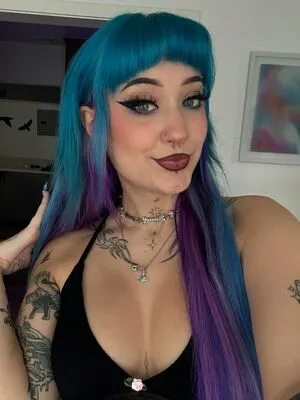 Charleygrayyy OnlyFans Leaked Free Thumbnail Picture - #7x22C63V8Q