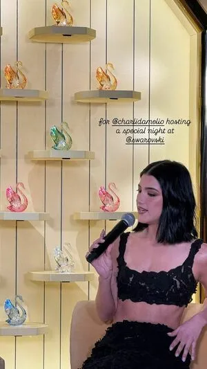 Charli D Amelio OnlyFans Leaked Free Thumbnail Picture - #1baXbqCeDT