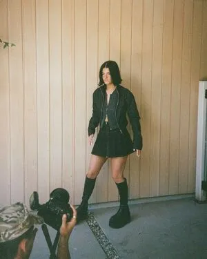 Charli D Amelio OnlyFans Leaked Free Thumbnail Picture - #AY1gNnd098