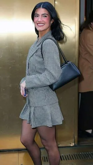 Charli D Amelio OnlyFans Leaked Free Thumbnail Picture - #Bb5pYGLPGK