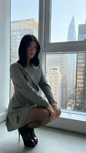 Charli D Amelio OnlyFans Leaked Free Thumbnail Picture - #CX8NPyWBYA