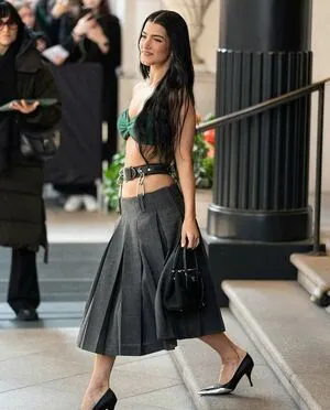 Charli D Amelio OnlyFans Leaked Free Thumbnail Picture - #ENYTJ0PuLj