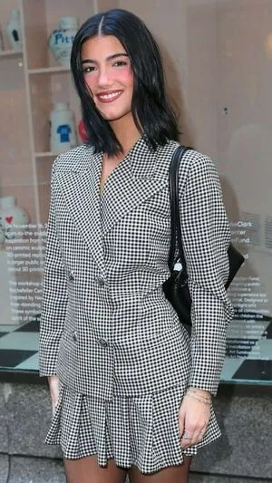 Charli D Amelio OnlyFans Leaked Free Thumbnail Picture - #JmVvtIyGSW