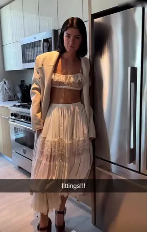 Charli D Amelio OnlyFans Leaked Free Thumbnail Picture - #QGOE1cm18m