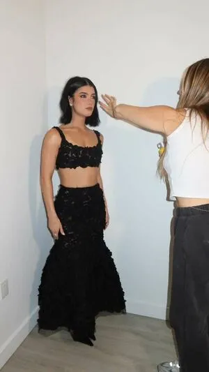 Charli D Amelio OnlyFans Leaked Free Thumbnail Picture - #RGySX9gck0