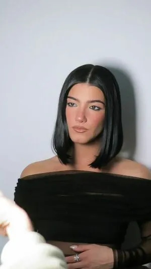 Charli D Amelio OnlyFans Leaked Free Thumbnail Picture - #UkKDDR7zKG