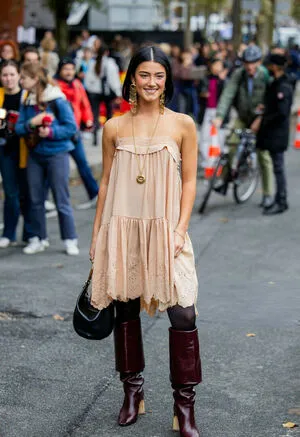 Charli D Amelio OnlyFans Leaked Free Thumbnail Picture - #X1pec1eS41