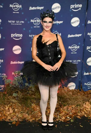 Charli D Amelio OnlyFans Leaked Free Thumbnail Picture - #i2XVgDWZJj