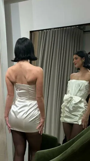 Charli D Amelio OnlyFans Leaked Free Thumbnail Picture - #lPEGtDzfzD