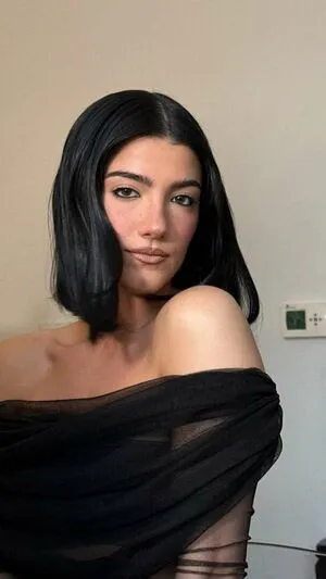 Charli D Amelio OnlyFans Leaked Free Thumbnail Picture - #o3LEjijbJr