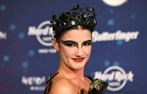 Charli D Amelio OnlyFans Leaked Free Thumbnail Picture - #p3r2oSxWpT