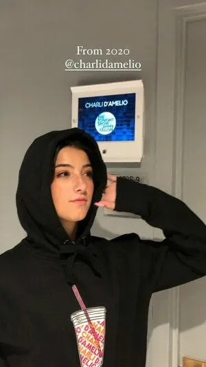Charli D Amelio OnlyFans Leaked Free Thumbnail Picture - #szuw0bHvFP
