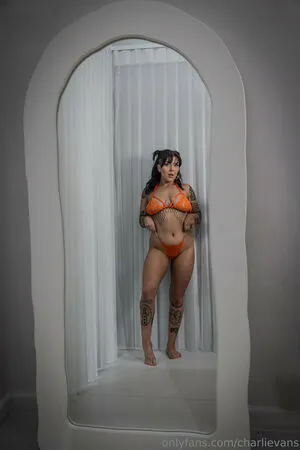 Charli Evans OnlyFans Leaked Free Thumbnail Picture - #7dXx3xnz32
