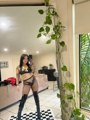 Charli Evans OnlyFans Leaked Free Thumbnail Picture - #Dm1bzALEUf