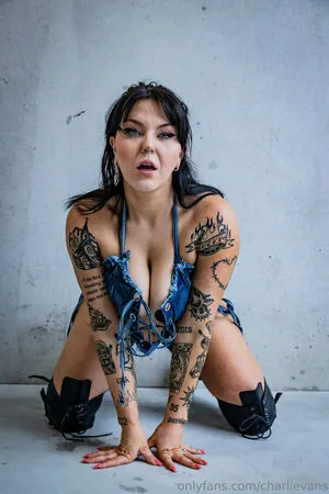 Charli Evans OnlyFans Leaked Free Thumbnail Picture - #TV5m47HJWP
