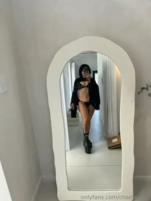 Charli Evans OnlyFans Leaked Free Thumbnail Picture - #X1tmncPlTw