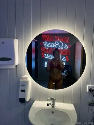 Charli Evans OnlyFans Leaked Free Thumbnail Picture - #nkza1rf7BZ