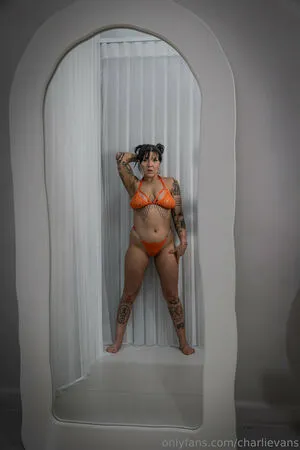 Charli Evans OnlyFans Leaked Free Thumbnail Picture - #sPDvcwFXXn