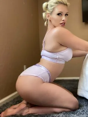 Charli Phoenix OnlyFans Leaked Free Thumbnail Picture - #ZHnehtSClM