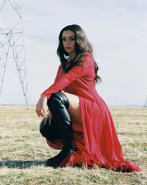 Charli XCX OnlyFans Leaked Free Thumbnail Picture - #2GvmAGSJBG