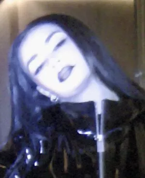 Charli XCX OnlyFans Leaked Free Thumbnail Picture - #3ScmfsCmbz
