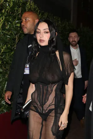 Charli XCX OnlyFans Leaked Free Thumbnail Picture - #4a8rNIjxEA