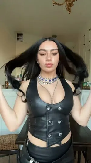 Charli XCX OnlyFans Leaked Free Thumbnail Picture - #62z8RZaCNG