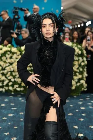 Charli XCX OnlyFans Leaked Free Thumbnail Picture - #6FNYZqHu2M