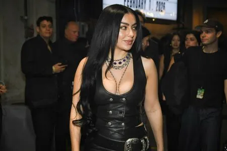 Charli XCX OnlyFans Leaked Free Thumbnail Picture - #6adfQdBOpZ