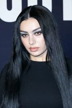 Charli XCX OnlyFans Leaked Free Thumbnail Picture - #7qgfTd4OXM