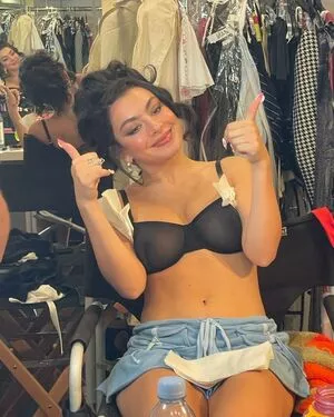 Charli XCX OnlyFans Leaked Free Thumbnail Picture - #8UksmtEj00