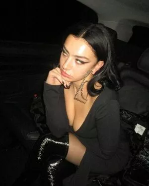 Charli XCX OnlyFans Leaked Free Thumbnail Picture - #8uy7cwiA94