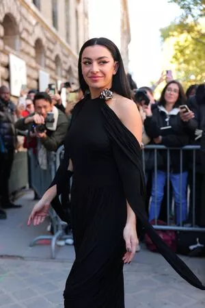 Charli XCX OnlyFans Leaked Free Thumbnail Picture - #9nkm2yeAKO