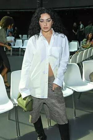 Charli XCX OnlyFans Leaked Free Thumbnail Picture - #A0FmGFCUev